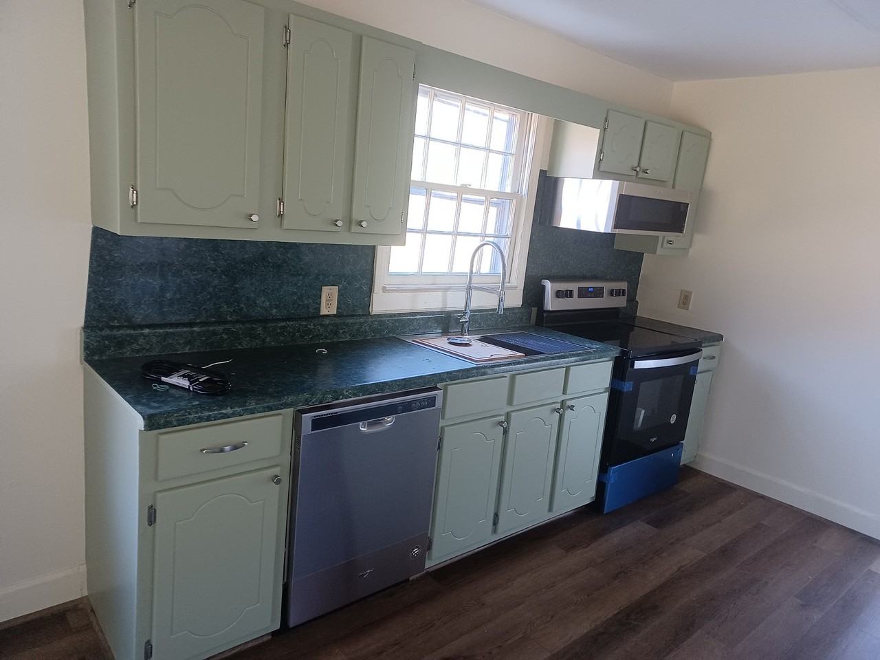 611 Poplar St #NA - Photo 3 of 19