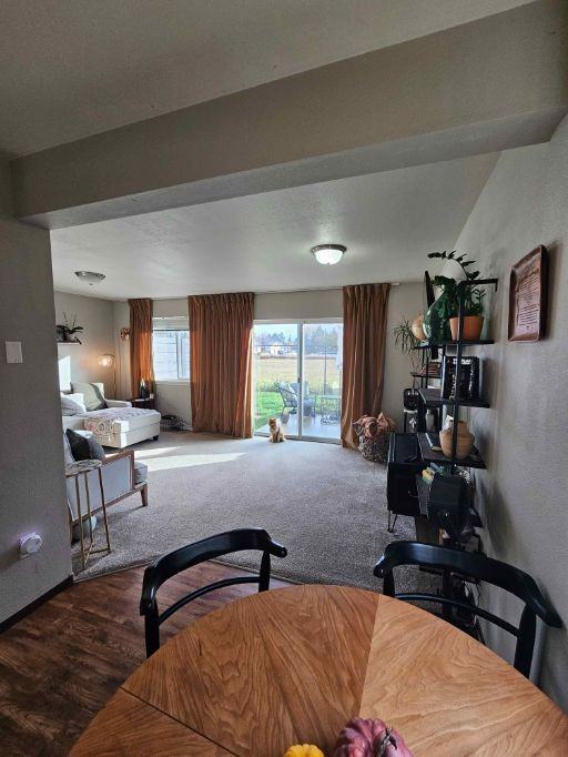 612 N Mountain View Rd #1 - Photo 3 of 35