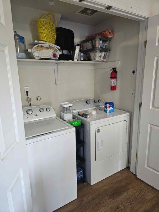 967 N Polk St #1 - Photo 4 of 19