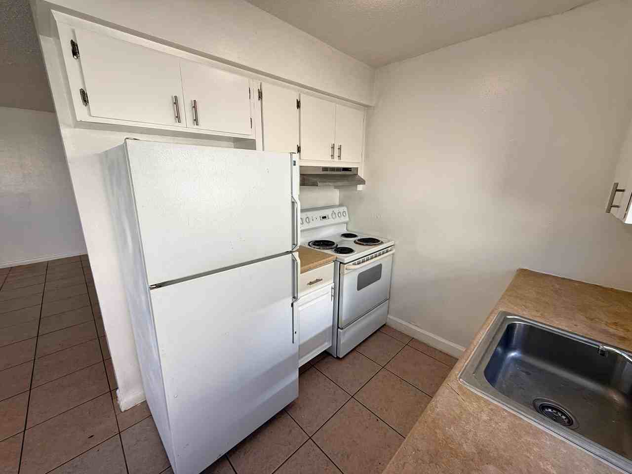 3741 Sw 59th Ter #2 - Photo 4 of 14