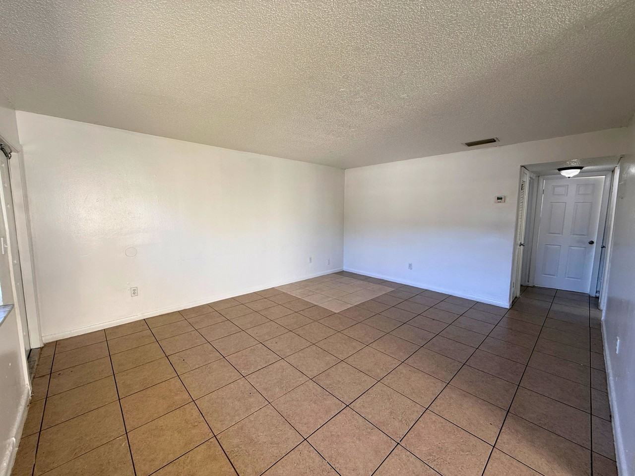 3741 Sw 59th Ter #2 - Photo 5 of 14