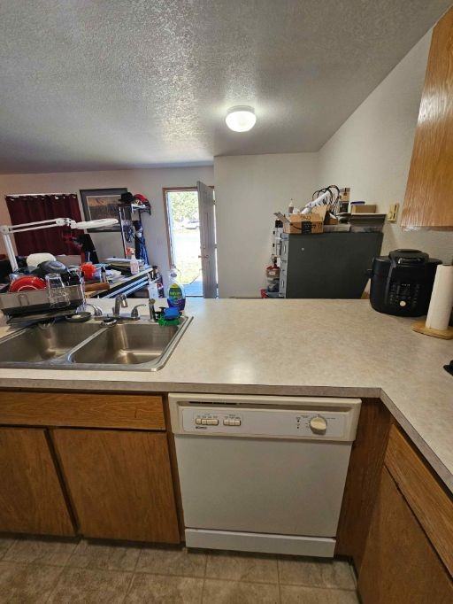 451 Pleasant Pl #1 - Photo 6 of 17