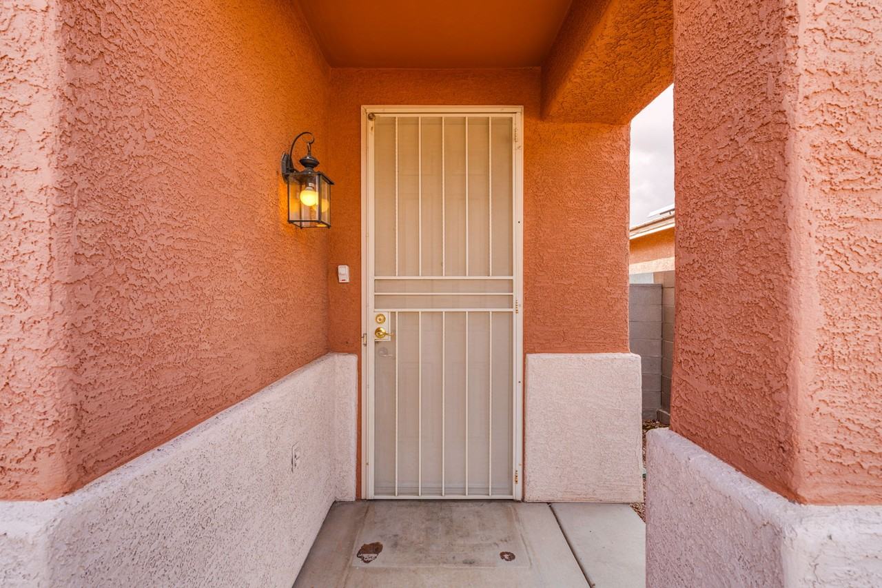 10252 E Wasp Spring Dr #1 - Photo 3 of 50