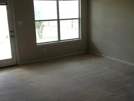 811 Shadow Creek Blvd #1 - Photo 4 of 14