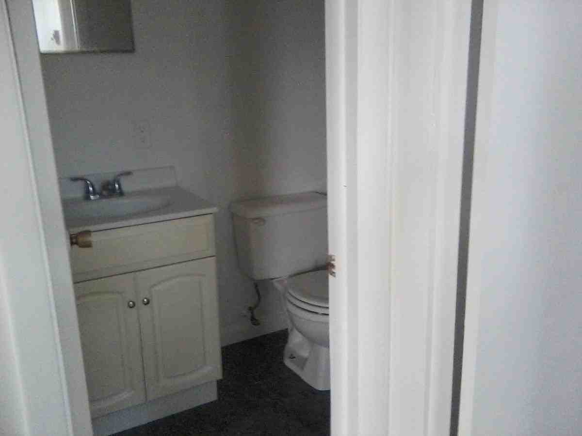 35 N Penn St #2 - Photo 3 of 12