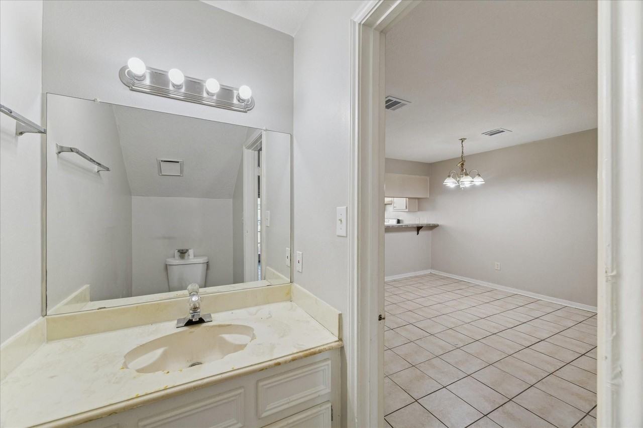 2007 Country Village Blvd #1 - Photo 5 of 8