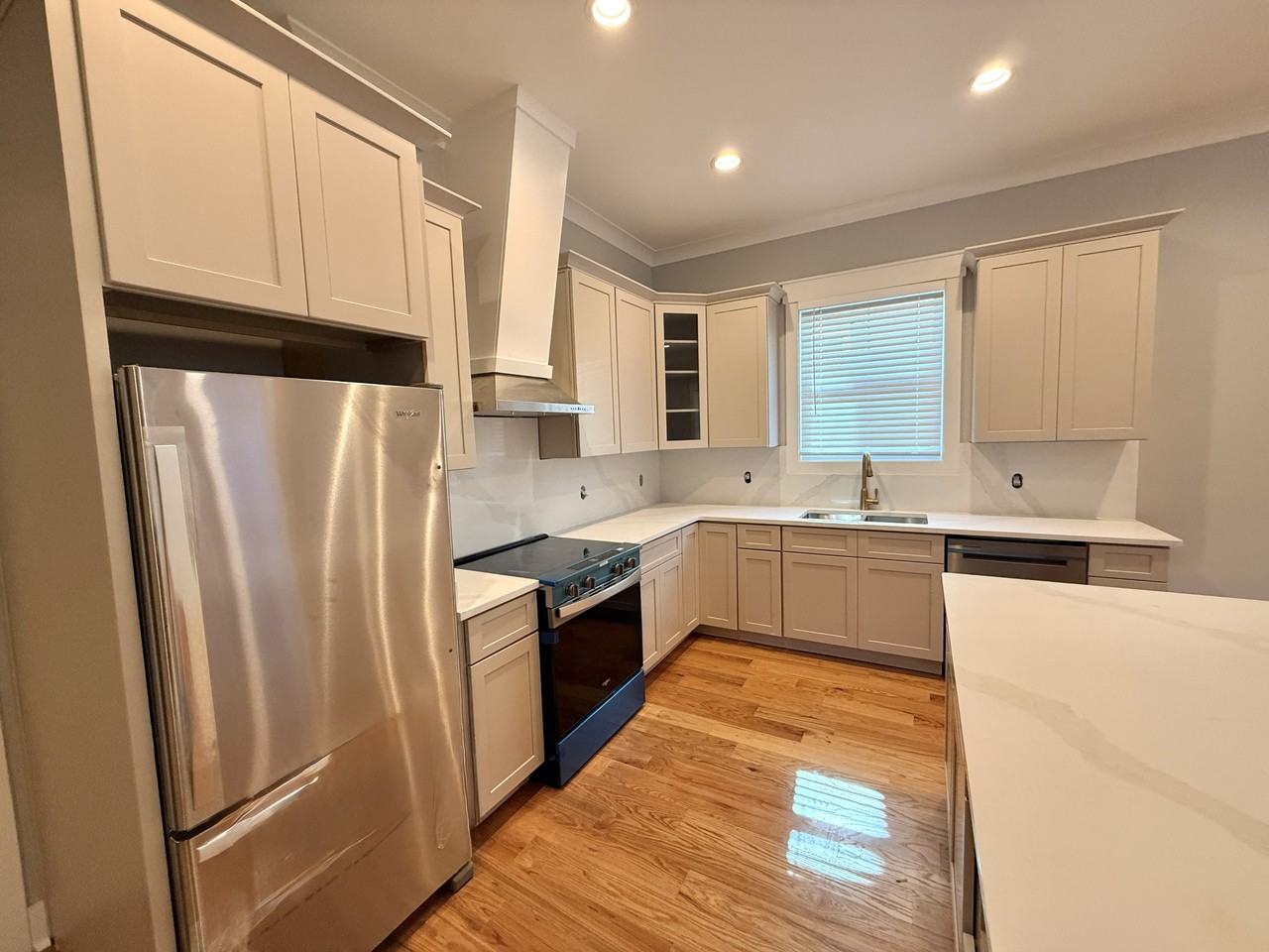 2305 Whitaker StUnit A #A - Photo 4 of 22