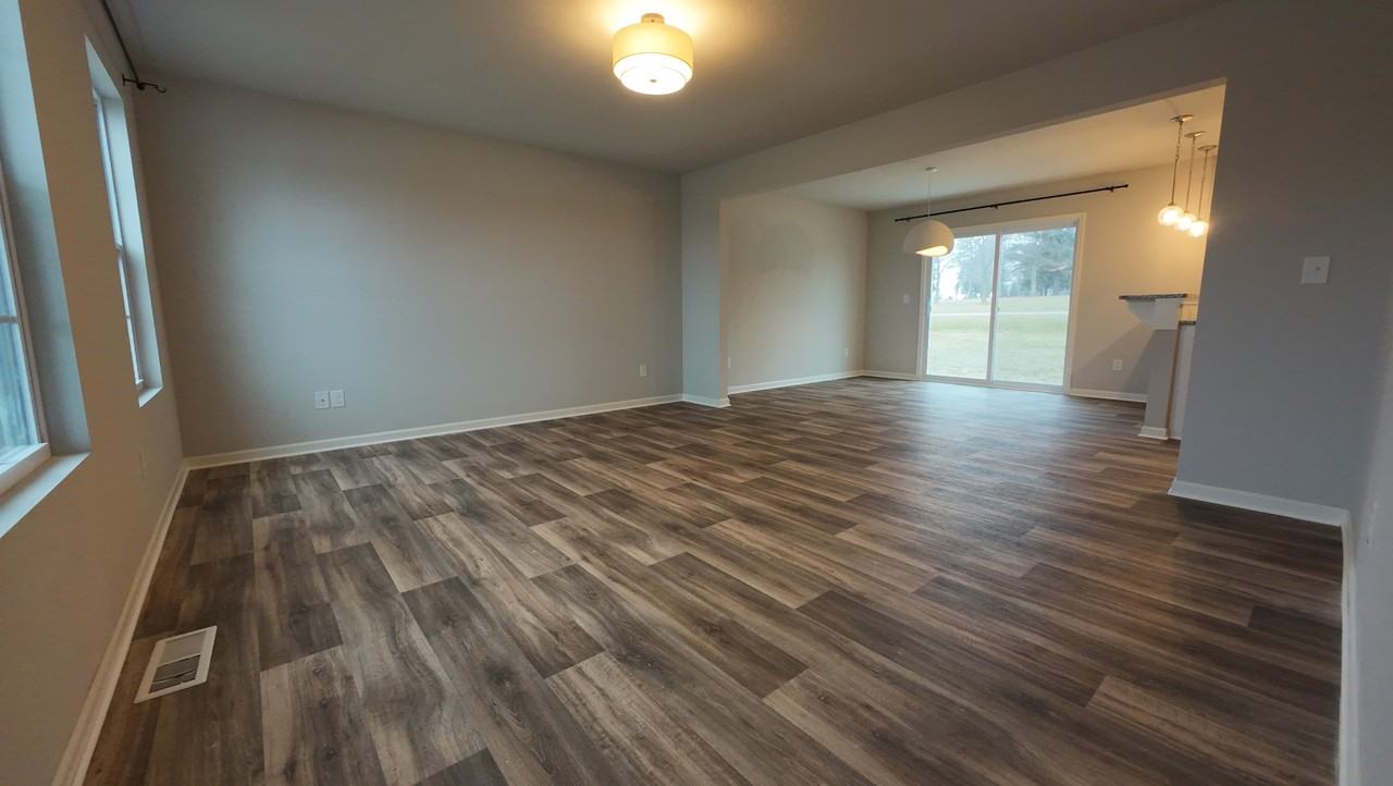 Amber View Ct #1 - Photo 2 of 26