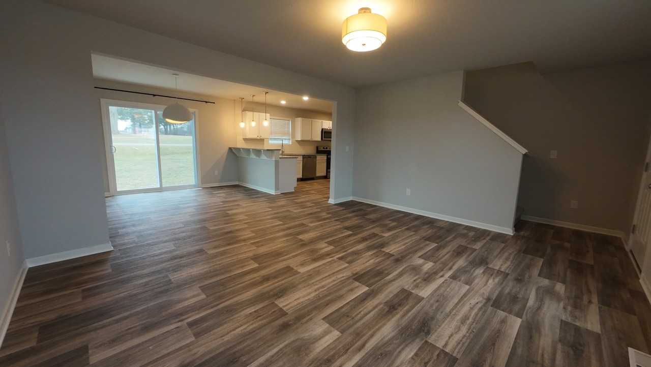 Amber View Ct #1 - Photo 4 of 26