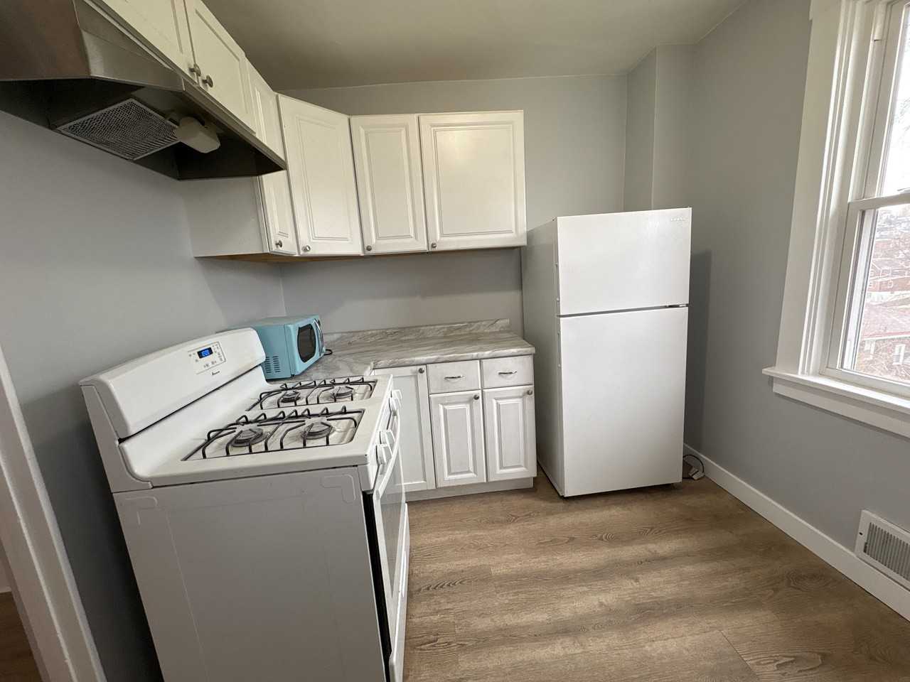 2932 Pyramid Ave #1 - Photo 6 of 17