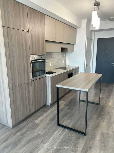 8 Eglinton Avenue East #4509 - Photo 6 of 7