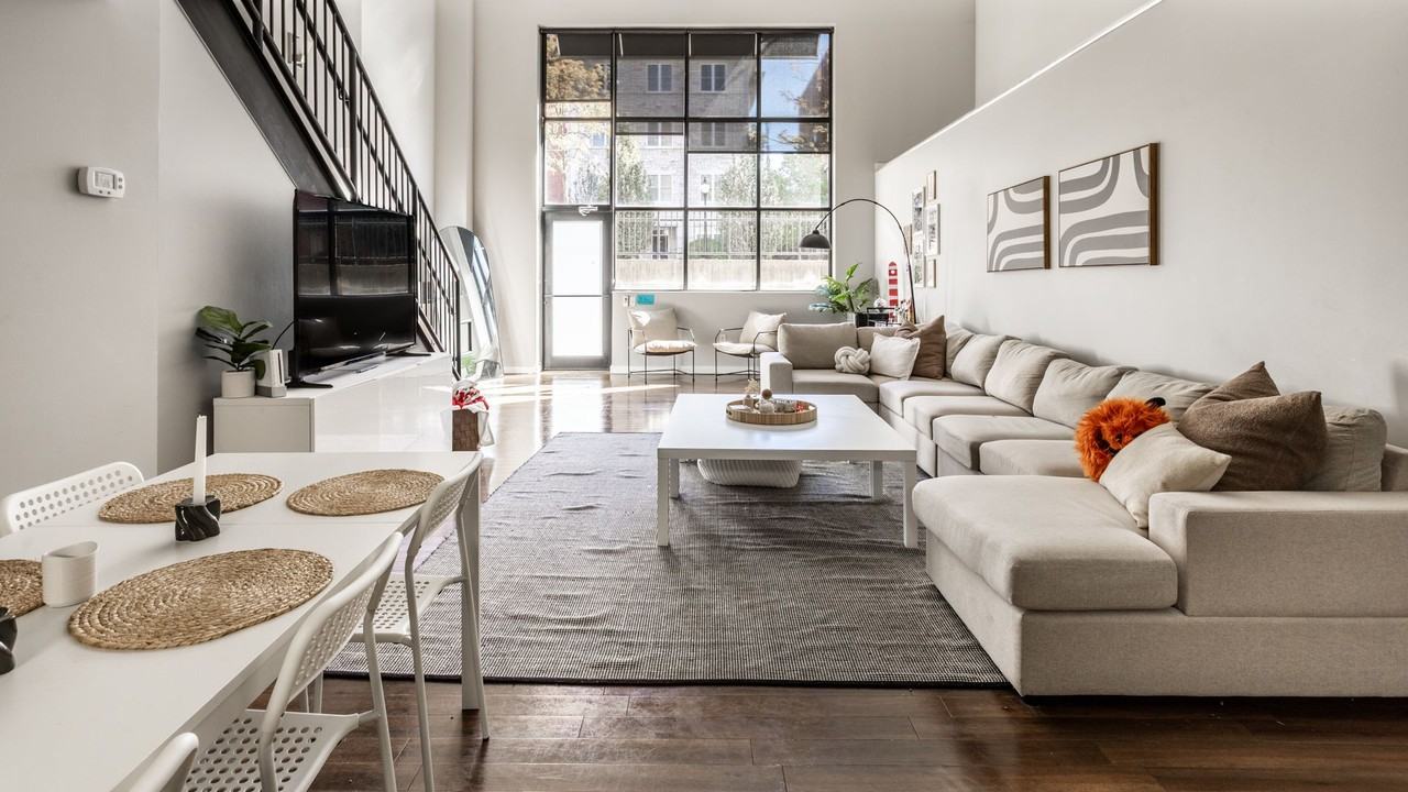 Station 11 Apartments - Photo 7 of 50