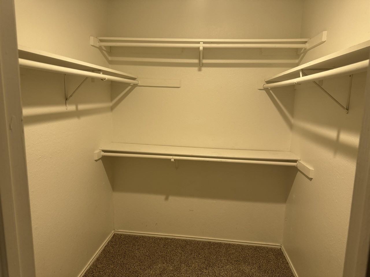 5986 Westcreek Dr - Photo 2 of 31