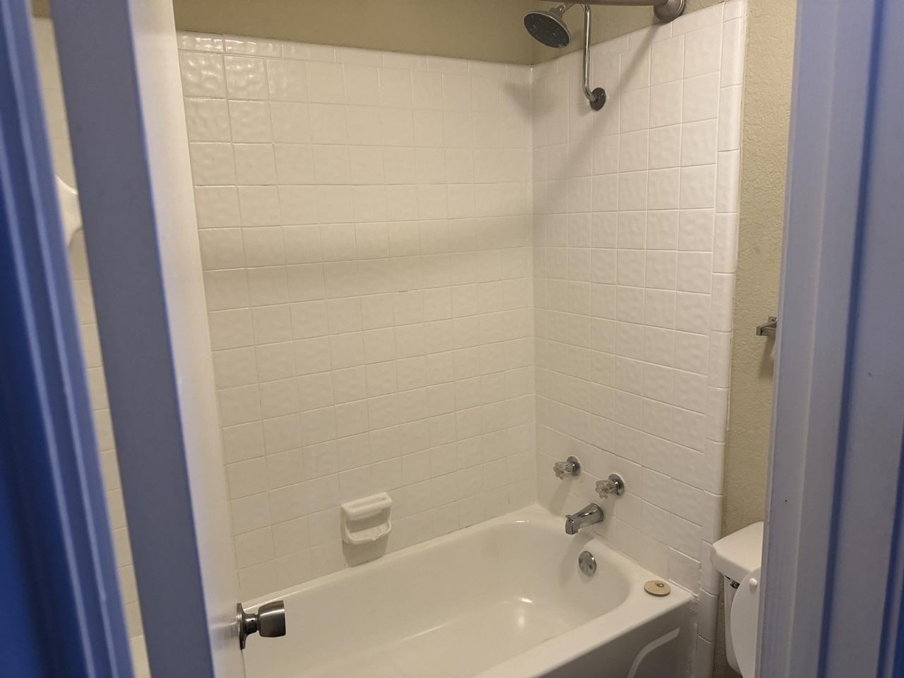 5986 Westcreek Dr - Photo 3 of 31