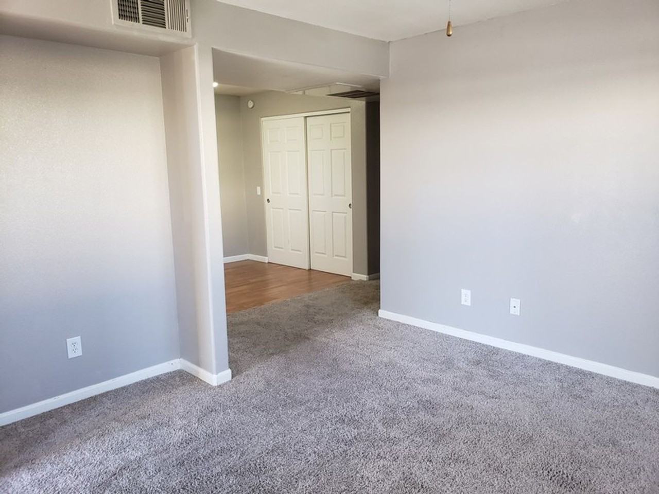 2000 Reno Rental Finders - 2000 Silverada Blvd. #414 - Photo 4 of 14