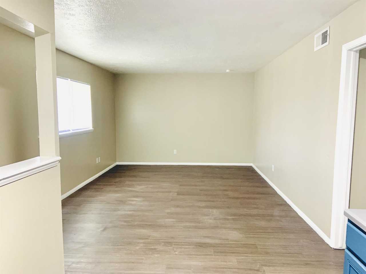 2317 N Meridian Ave #26 - Photo 5 of 20