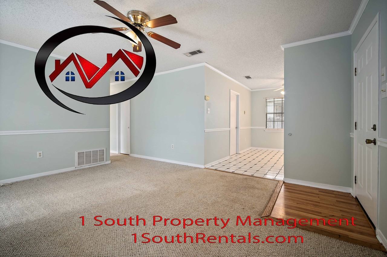 964 Mcneil Ave #1 - Photo 4 of 17