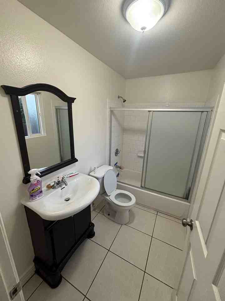 234 East 99th Street - Photo 6 of 7