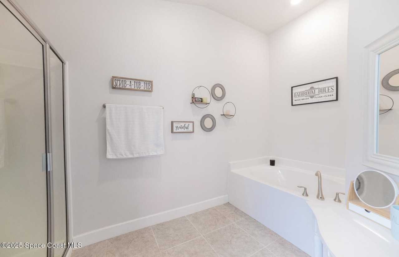 814 Moment St #1 - Photo 7 of 7