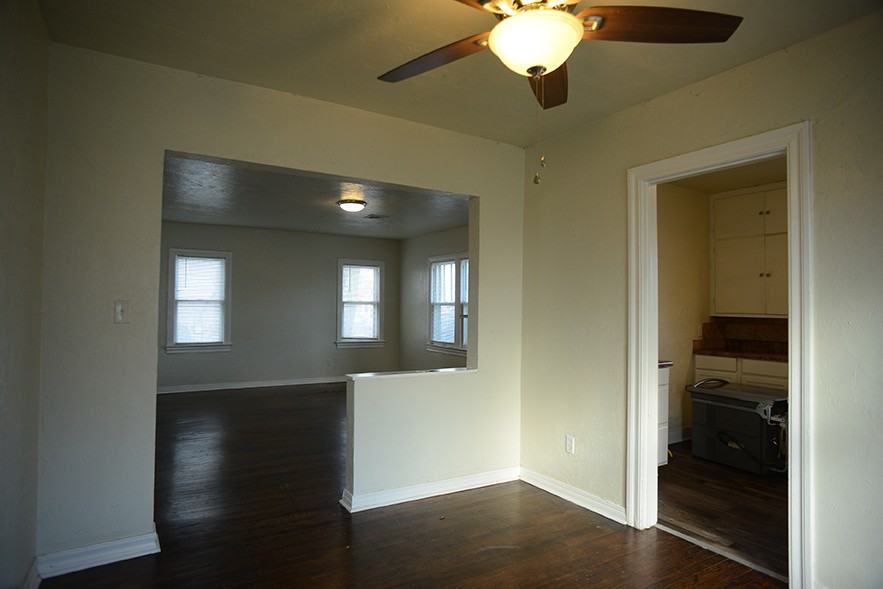 3612 W Park Pl #1 - Photo 4 of 7