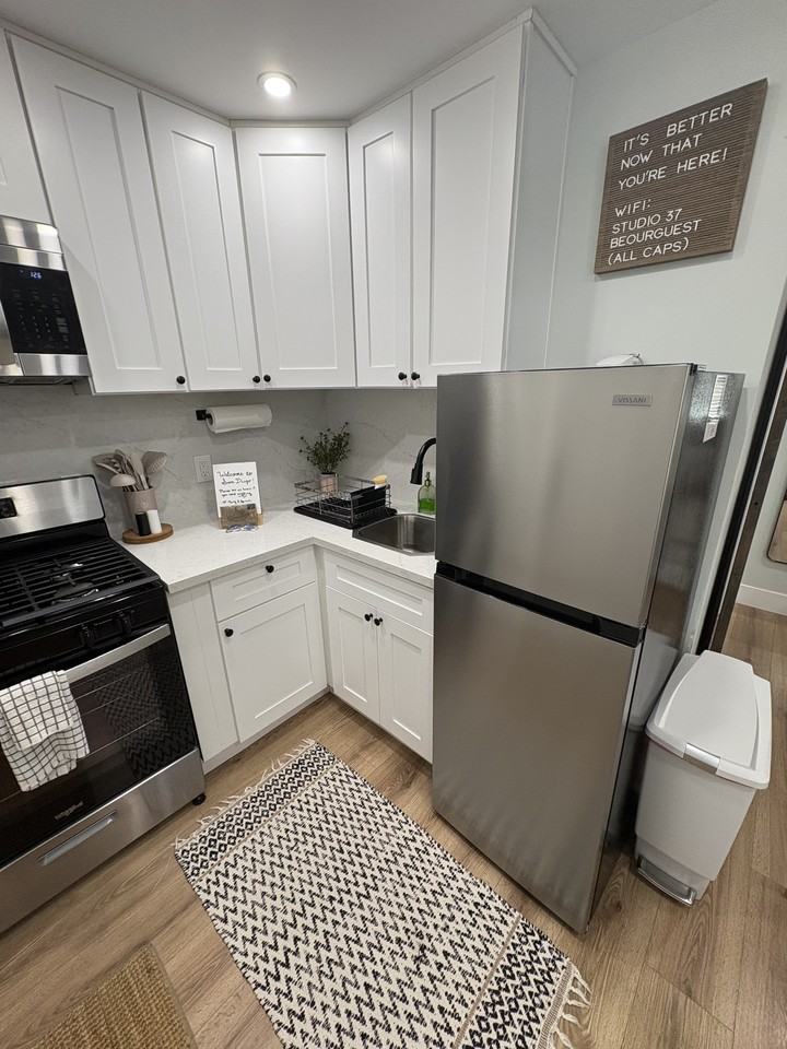 3750 1/2 37th St #1 - Photo 5 of 19