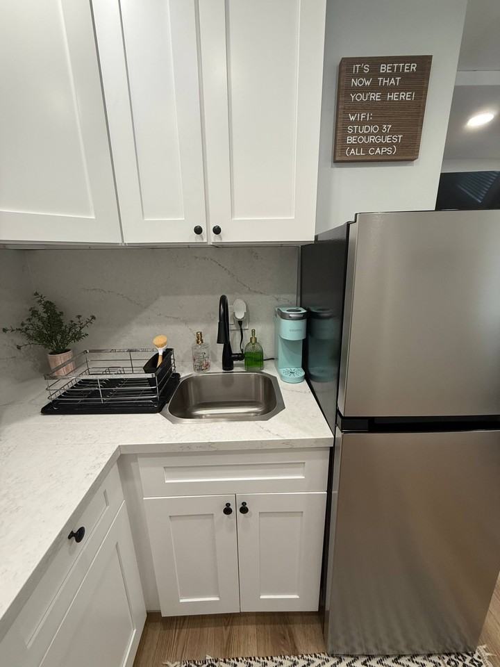 3750 1/2 37th St #1 - Photo 6 of 19