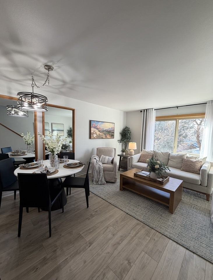 574 Killarney St #1 - Photo 4 of 23