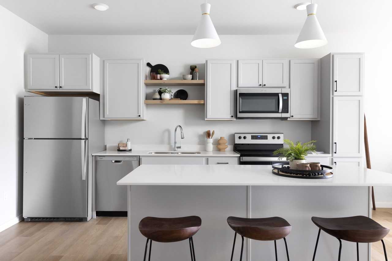 Origin - Photo 3 of 42