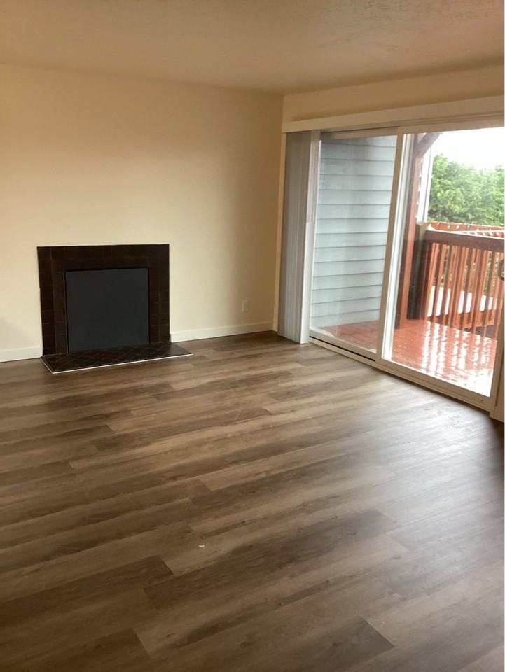 326 Sw 12th St #D - Photo 4 of 12