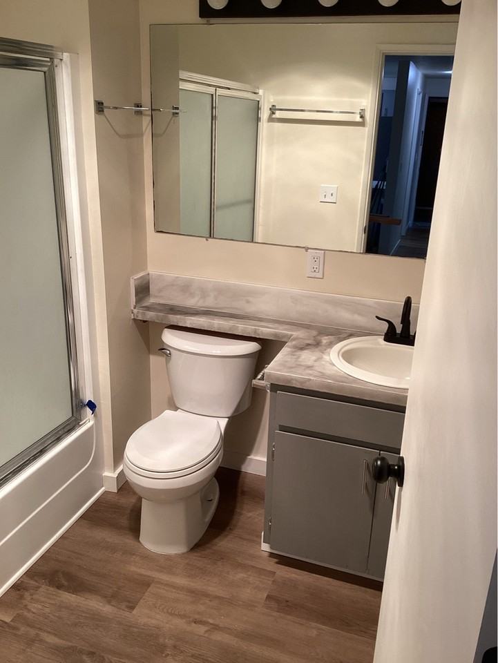 326 Sw 12th St #D - Photo 7 of 12