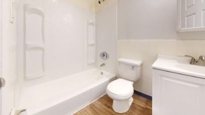 972-974 Saratoga Street972-974 Saratoga Street - 5 #5 - Photo 5 of 7