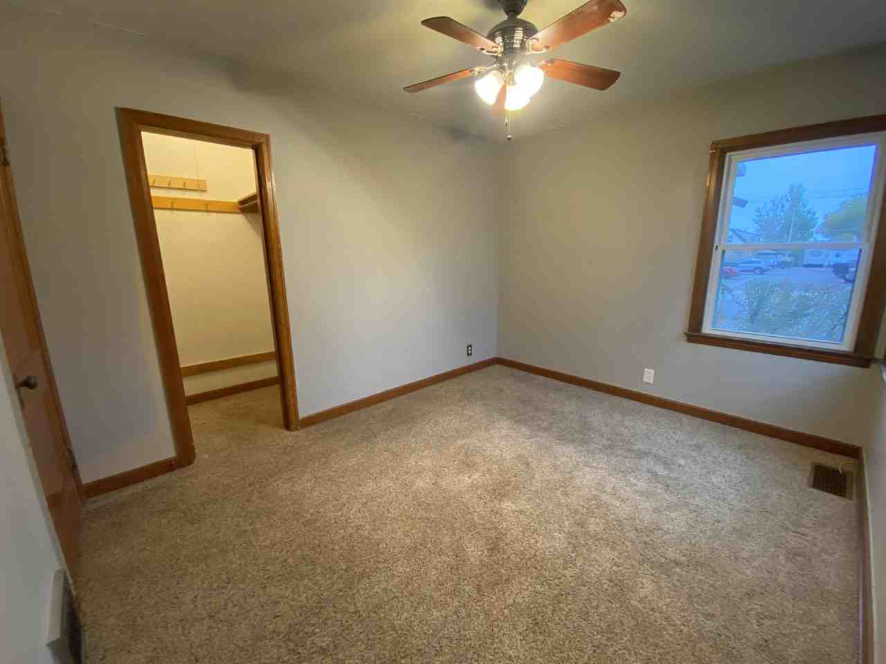 1618 E 22nd St #1 - Photo 3 of 12