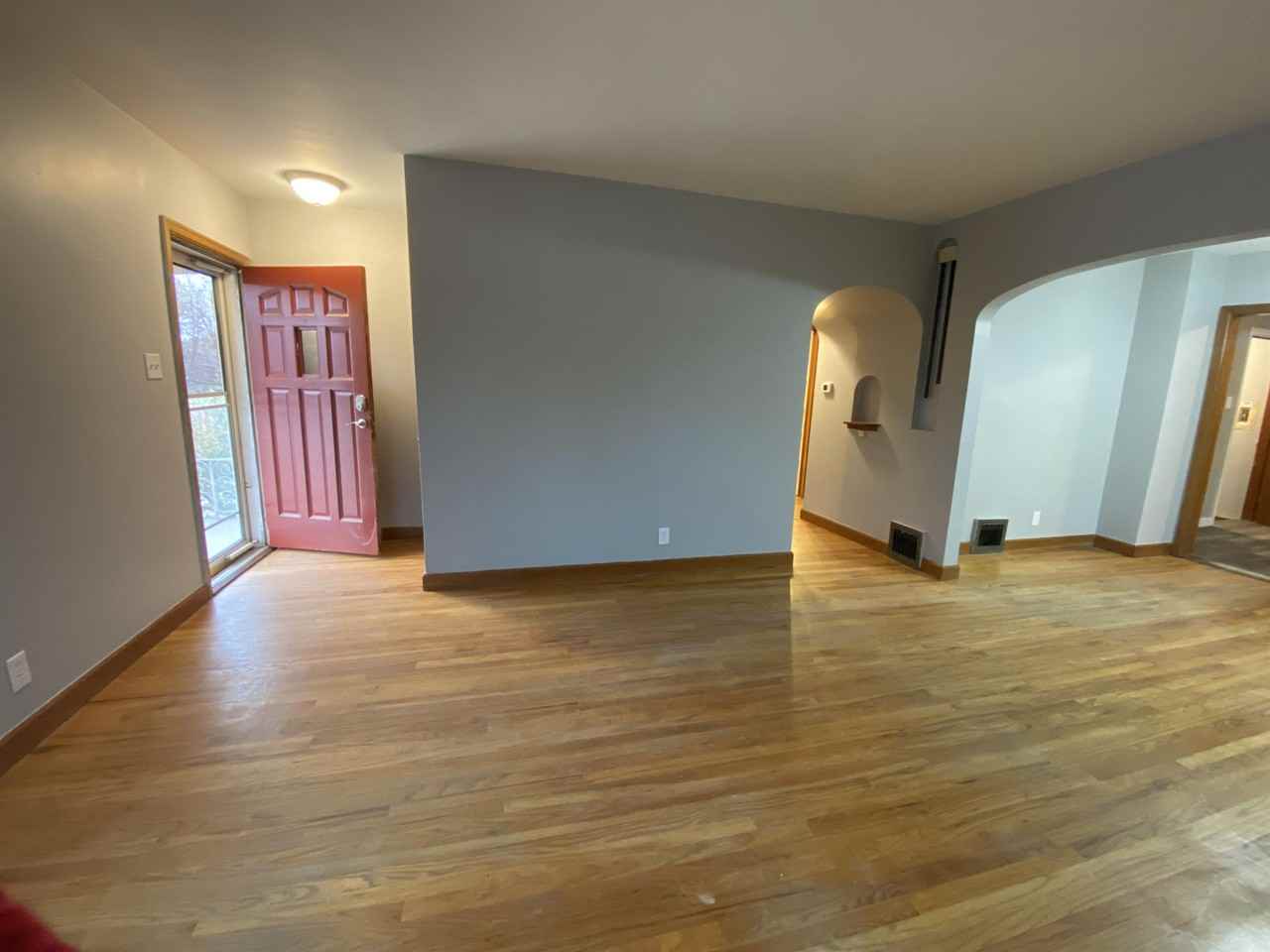 1618 E 22nd St #1 - Photo 6 of 12