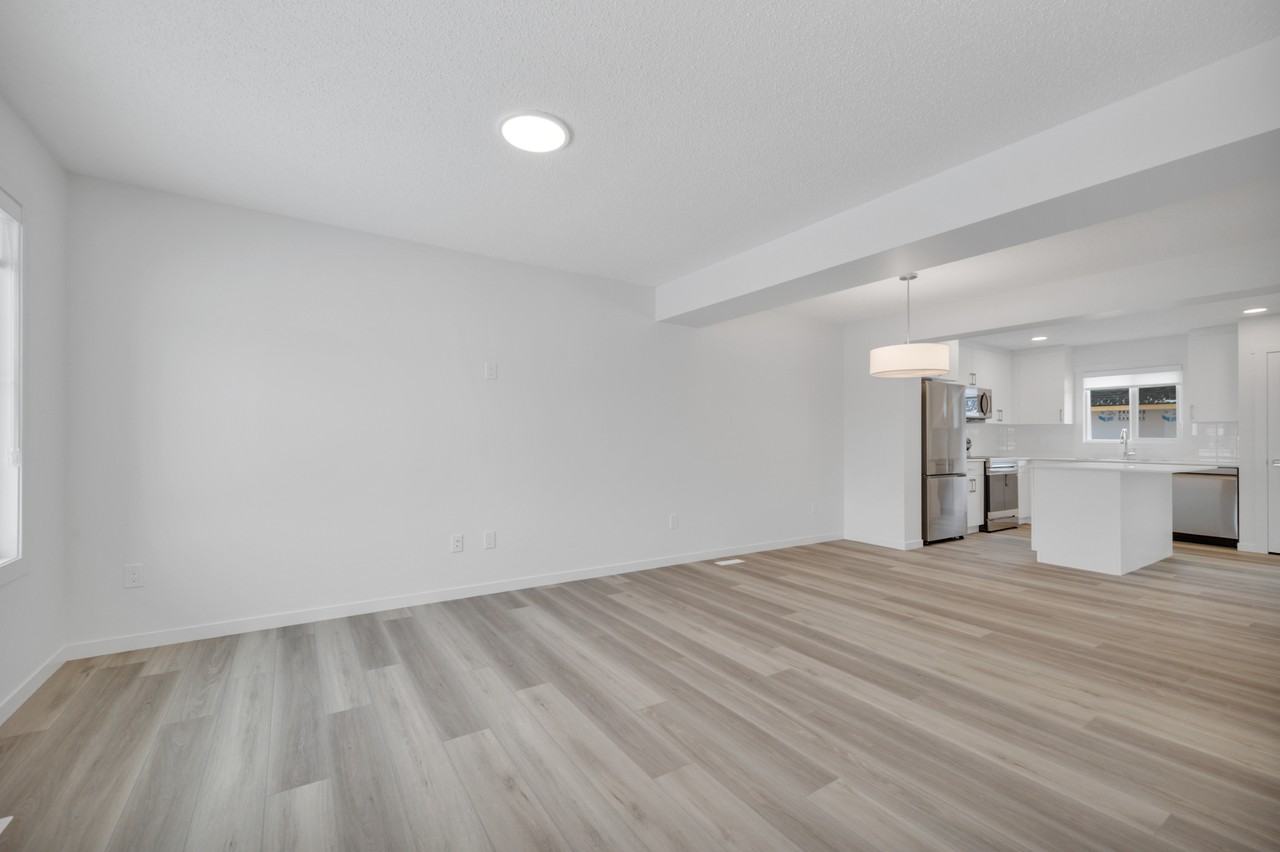 #2 - 1235 Keswick Drive SW - Photo 5 of 40