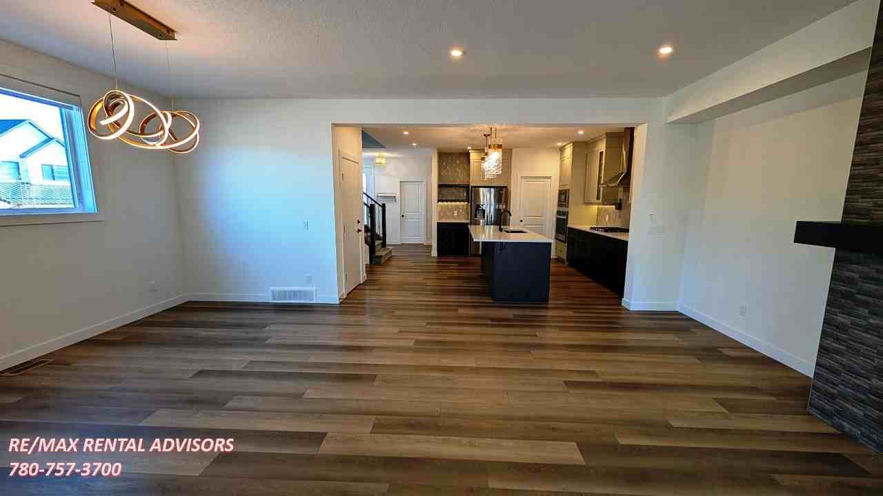 255 Rowley Way Nw - Photo 7 of 24