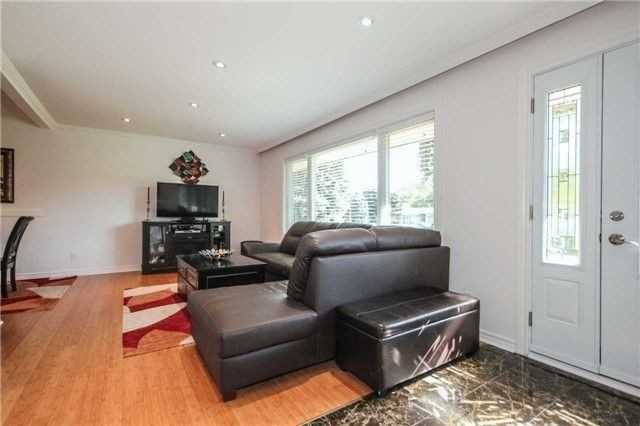 1306 Gainsborough Drive - Photo 4 of 12