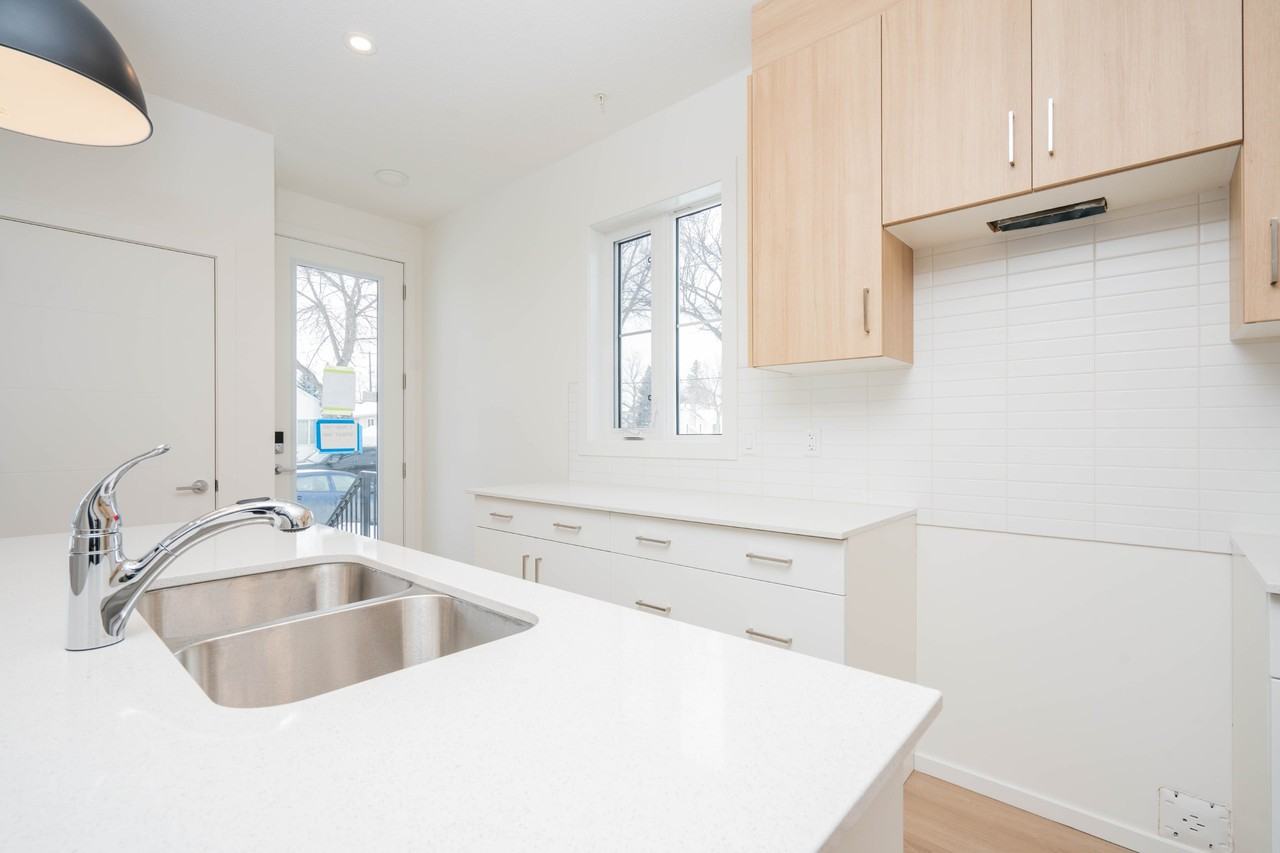 West Jasper - Photo 2 of 50