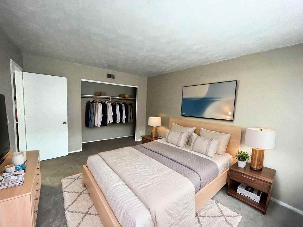 720 W Centennial Ave - Photo 4 of 8