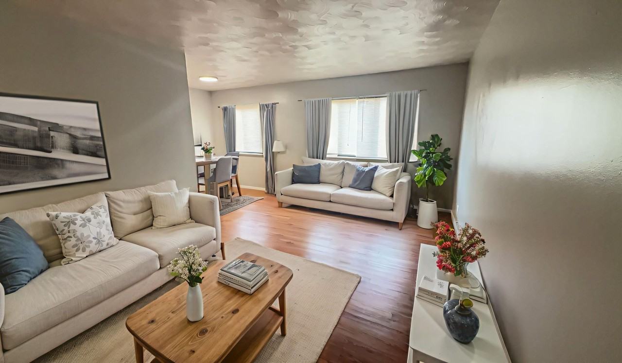 720 W Centennial Ave - Photo 2 of 8