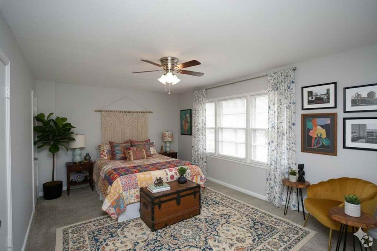 Edgemoor Townhomes - Photo 3 of 50