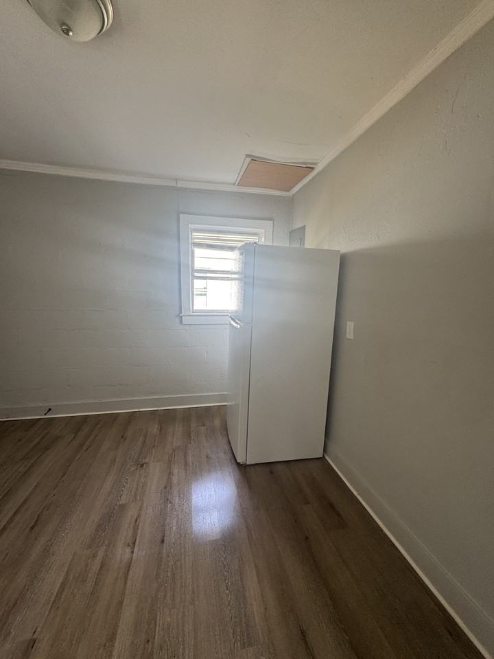 1004 Duke St #1 - Photo 5 of 6