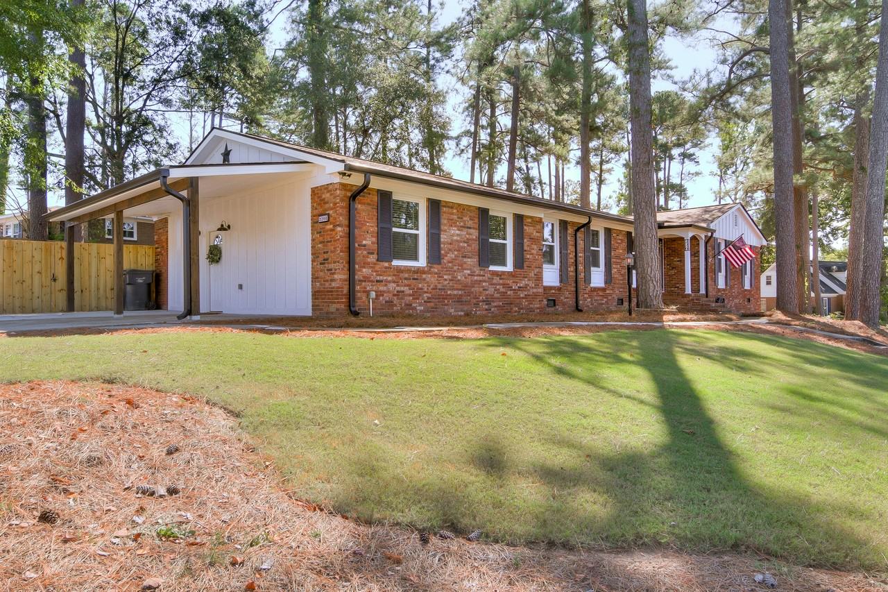 226 Thread Needle Rd E #1 - Photo 2 of 41