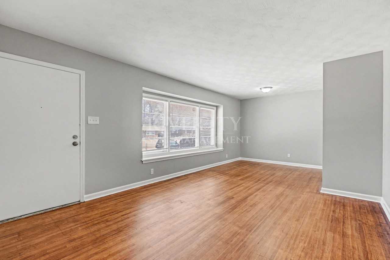 3751 Charles Dr #1 - Photo 5 of 22