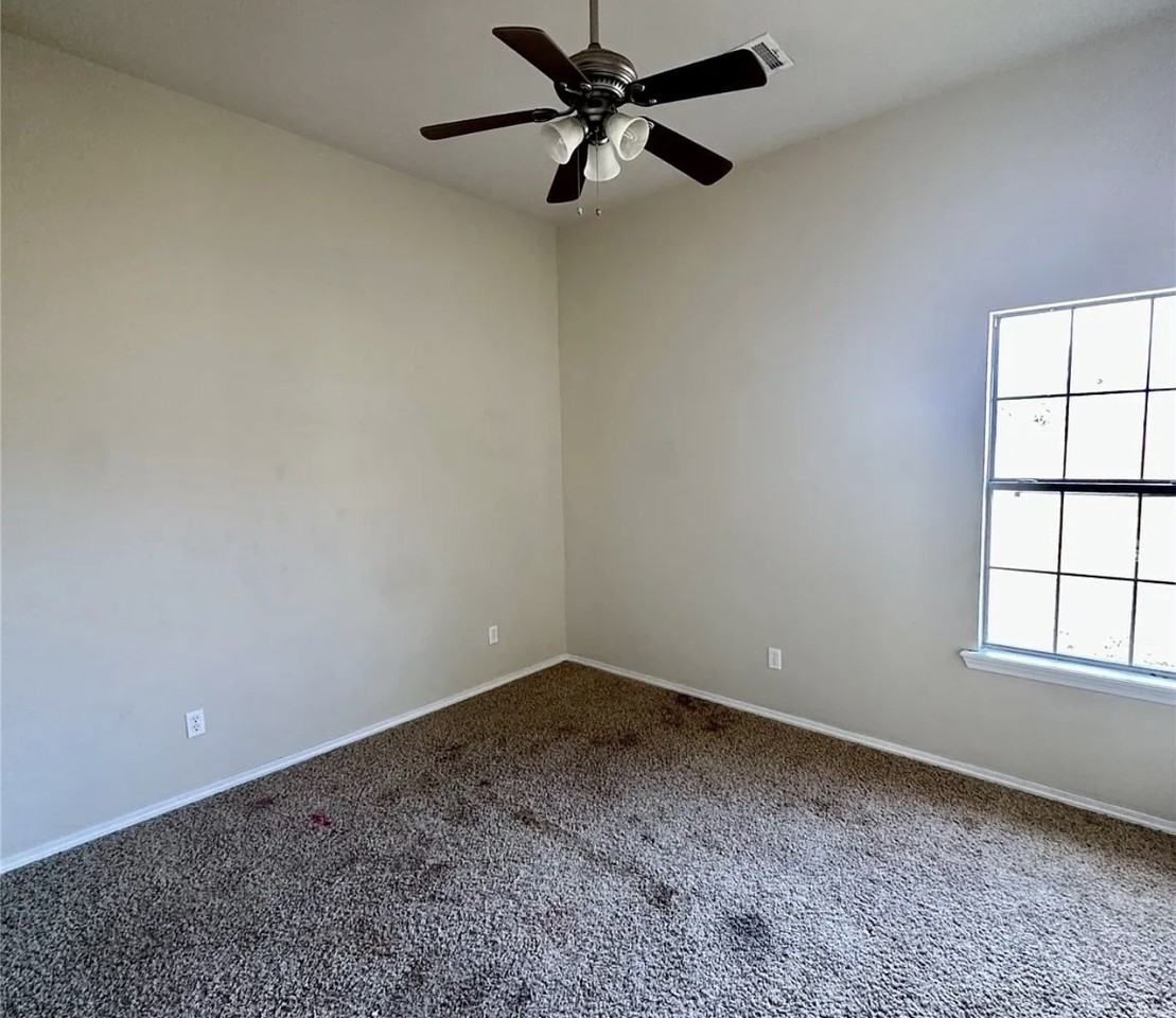 14119 County Road 3590 #1 - Photo 6 of 8