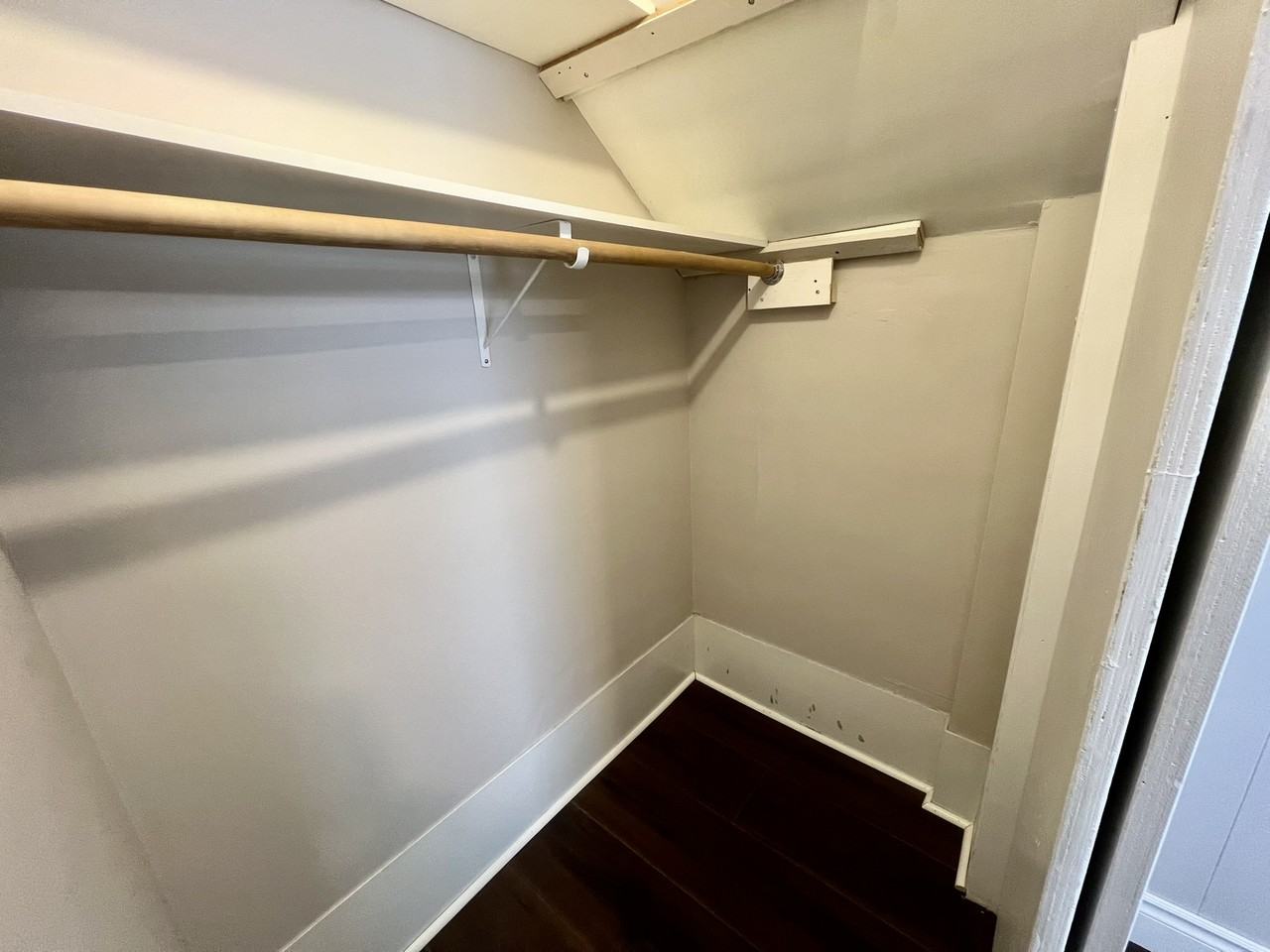 112 Cross St Lowr - Photo 5 of 26