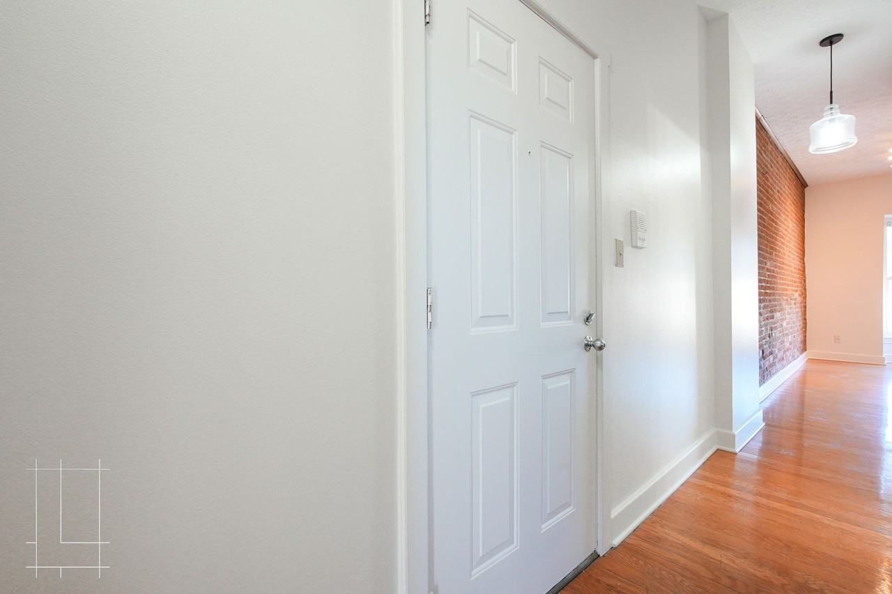 650-668 N. High Street / 10-26 E. Russell - Photo 4 of 46