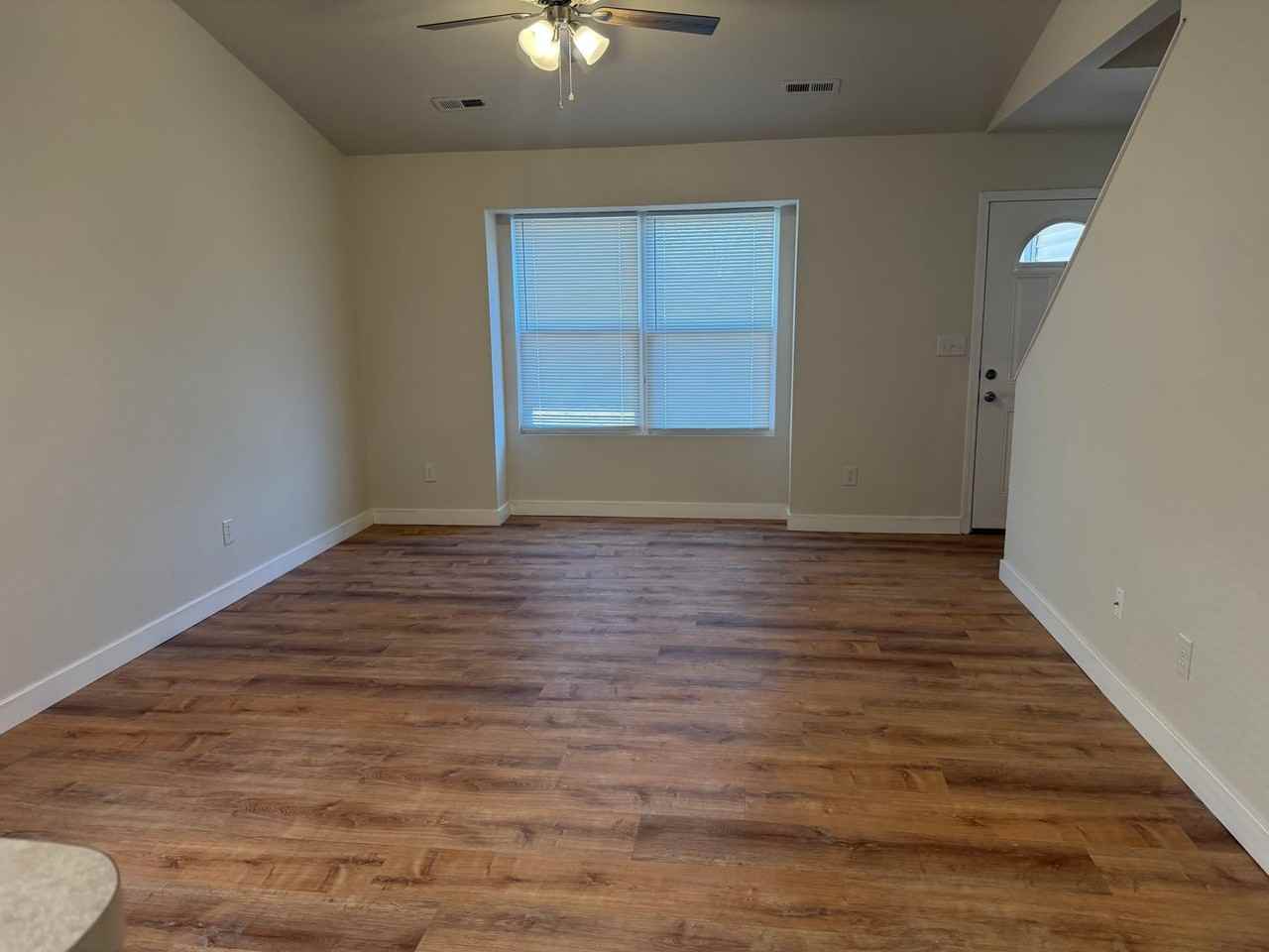 1703 Hanover Blvd - Photo 4 of 32