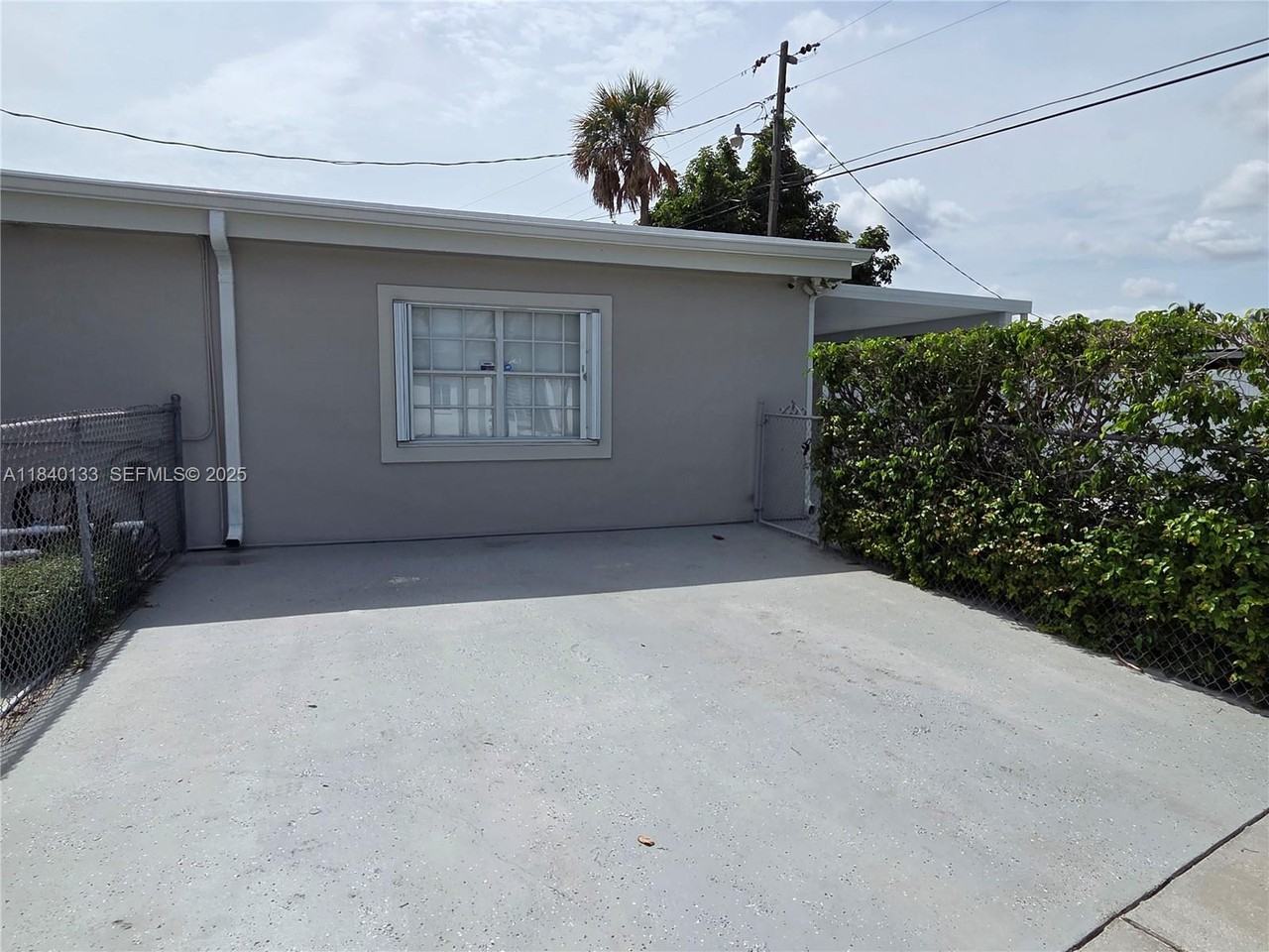 5451 East 2nd Avenue - Photo 3 of 12