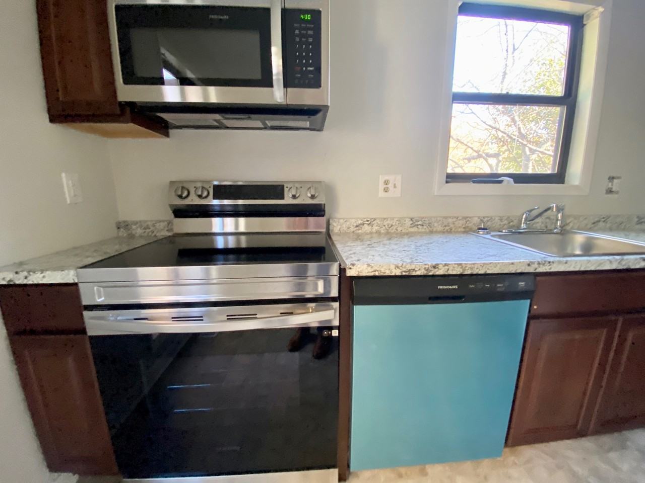 5805 Dockridge Ct #1 - Photo 7 of 19