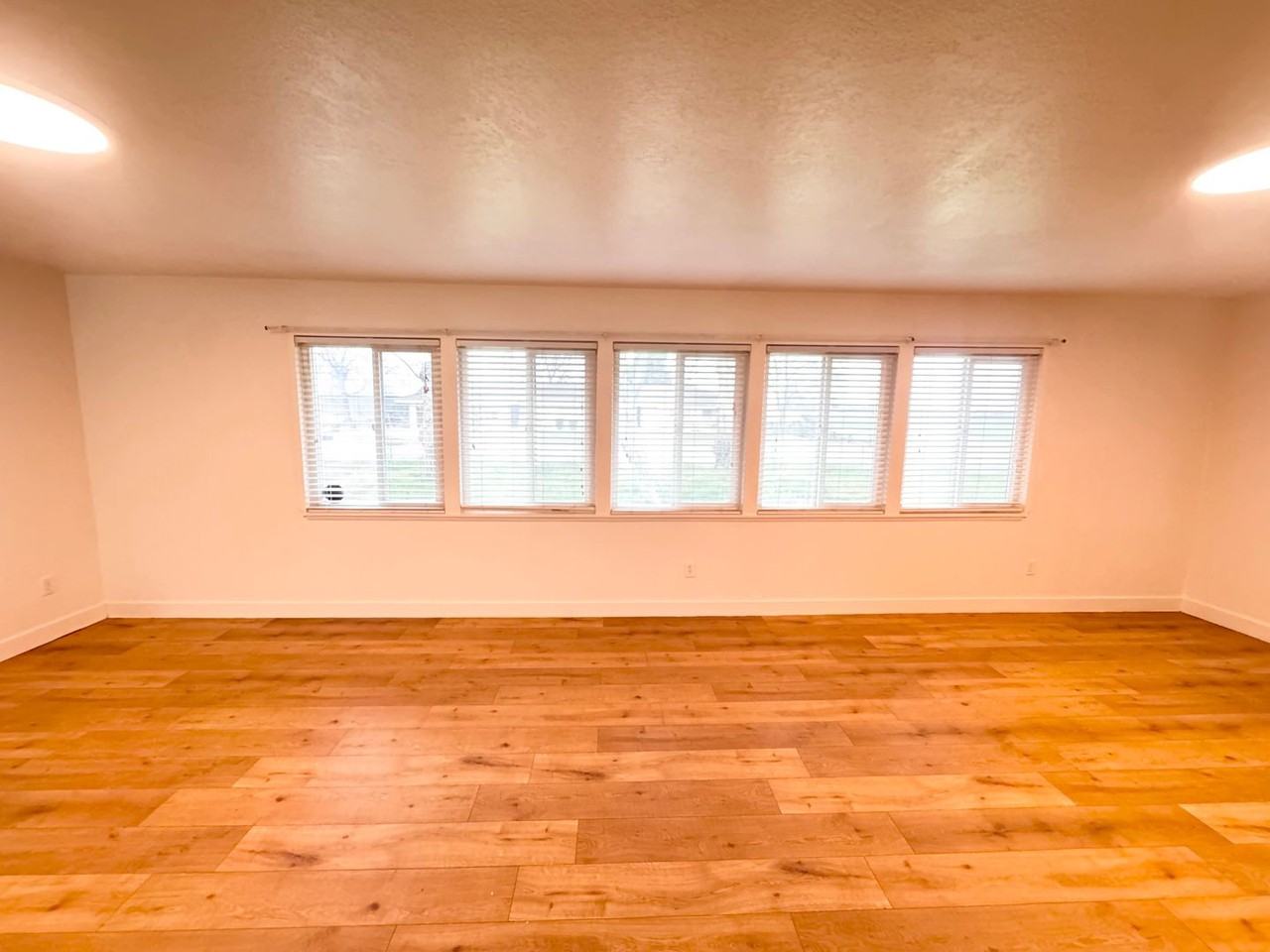 1856 Wegis Ave - Photo 6 of 22